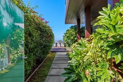  7546 Caminito Avola, La Jolla, CA 92037 - Photo 3