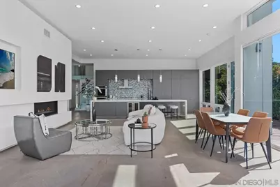  7546 Caminito Avola, La Jolla, CA 92037 - Photo 5