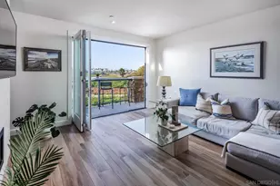 2351 Ocean St, Carlsbad, CA 92008 - Photo 17