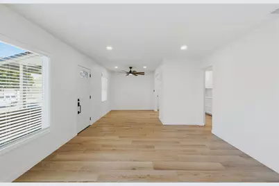  5345 Encina, San Diego, CA 92114 - Photo 5