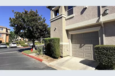  26475 Arboretum Way #2206, Murrieta, CA 92563 - Photo 5