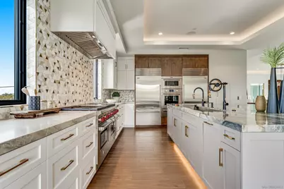  6389 Castejon, La Jolla, CA 92037 - Photo 19