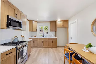  8262 Beaver Lake Drive, San Diego, CA 92119 - Photo 9