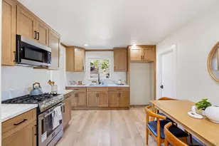 8262 Beaver Lake Dr, San Diego, CA 92119 - Photo 9