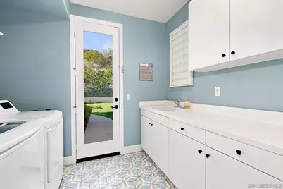  7598 Circulo Sequoia, Carlsbad, CA 92009 - Photo 35