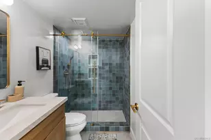 230 W Laurel St, San Diego, CA 92101 - Photo 29