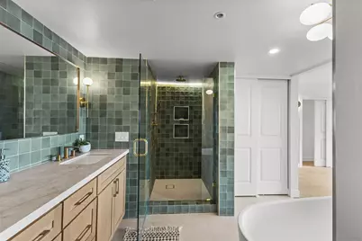  230 W Laurel St #502, San Diego, CA 92101 - Photo 3