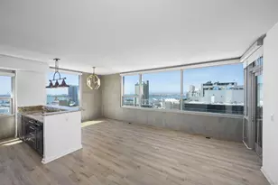 321 Tenth Ave, San Diego, CA 92101 - Photo 11