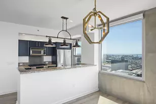 321 Tenth Ave, San Diego, CA 92101 - Photo 21
