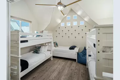  724 Seagirt Ct, San Diego, CA 92109 - Photo 21
