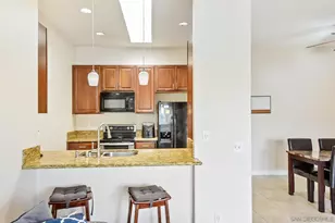 8310 Regents Rd, San Diego, CA 92122 - Photo 13