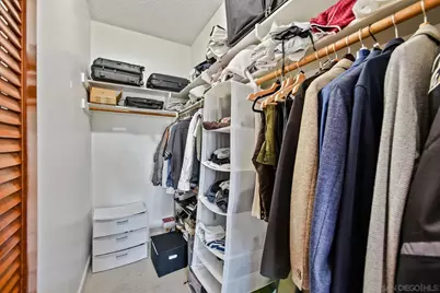  8310 Regents Rd #3E, San Diego, CA 92122 - Photo 17