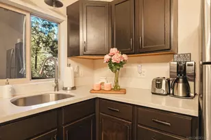 625 Cottage Grove Rd, Lake Arrowhead, CA 92352 - Photo 15