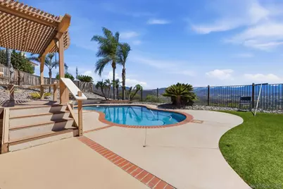  2576 Castellon Ter, El Cajon, CA 92019 - Photo 33