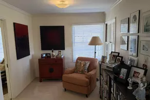 4010 N Hempstead Cir, San Diego, CA 92116 - Photo 5