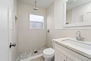 4220 E Overlook Dr, San Diego, CA 92115 - Photo 23
