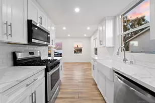 4220 E Overlook Dr, San Diego, CA 92115 - Photo 45
