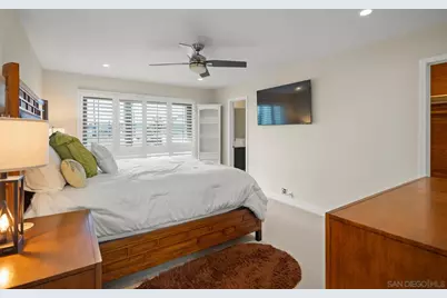  8 Antigua Ct, Coronado, CA 92118 - Photo 35