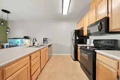  453 Calle Elegante, Vista, CA 92083 - Photo 19