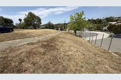  1565 Montiel Rd #226-092-69-00,226-092-72-00,226-092-71-00, San Marcos, CA 92069 - Photo 9