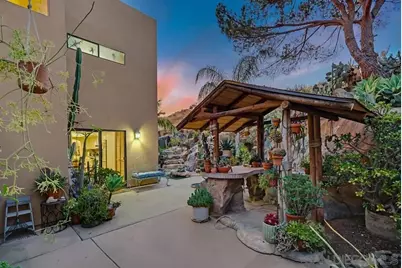  9634 Eucalyptus St, Spring Valley, CA 91977 - Photo 17