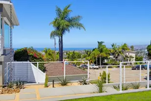 4483 Saratoga, San Diego, CA 92107 - Photo 5