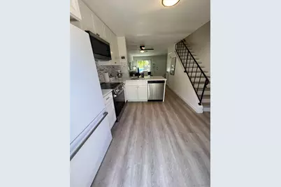  6576 Bell Bluff Ave #B, San Diego, CA 92119 - Photo 9