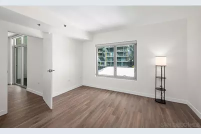  425 W Beech Street #721, San Diego, CA 92101 - Photo 17