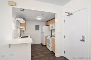 425 W Beech St, San Diego, CA 92101 - Photo 13