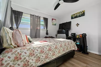  215 N R, National City, CA 91950 - Photo 17