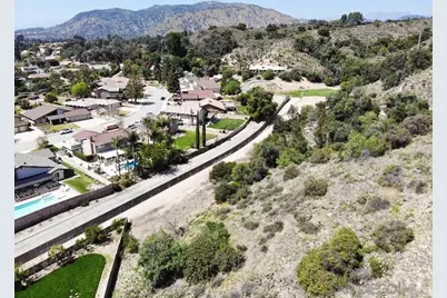  15 Yucca Ct #15, La Verne, CA 91750 - Photo 11