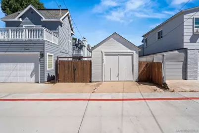 450 J, Coronado, CA 92118 - Photo 33