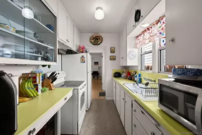  450 J, Coronado, CA 92118 - Photo 17