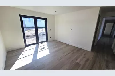  227 Hill Dr, Vista, CA 92083 - Photo 11