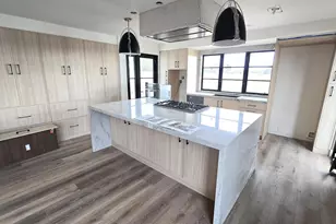 227 Hill Dr, Vista, CA 92083 - Photo 7