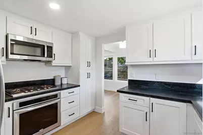  313 Paseo Marguerita, Vista, CA 92084 - Photo 17