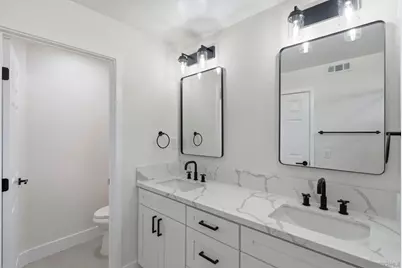  313 Paseo Marguerita, Vista, CA 92084 - Photo 27