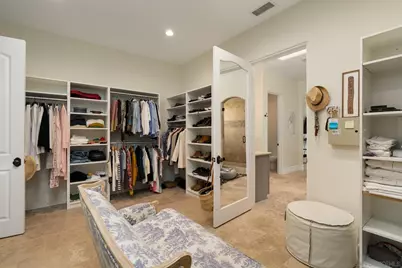  1040 Crest Dr, Encinitas, CA 92024 - Photo 31