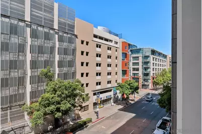  1150 J St #524, San Diego, CA 92101 - Photo 17