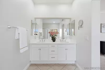  731 Dry Creek Dr, Chula Vista, CA 91914 - Photo 17