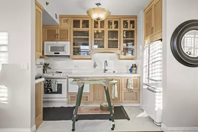  702 Ash Street #800, San Diego, CA 92101 - Photo 15