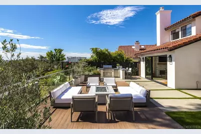  2253 Lagoon View, Cardiff by the Sea, CA 92007 - Photo 13
