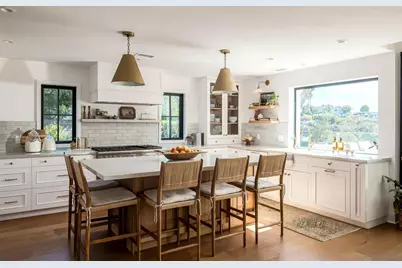  2253 Lagoon View, Cardiff by the Sea, CA 92007 - Photo 7