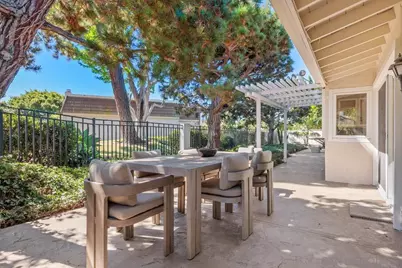  8233 Caminito Maritimo, La Jolla, CA 92037 - Photo 3