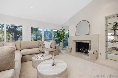  8233 Caminito Maritimo, La Jolla, CA 92037 - Photo 7