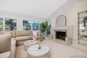 8233 Caminito Maritimo, La Jolla, CA 92037 - Photo 7