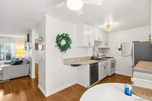 13754 Mango Dr, Del Mar, CA 92014 - Photo 11