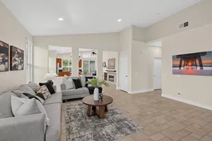 6268 Canyon Bluff Ct, San Diego, CA 92121 - Photo 13