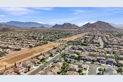  875 Seymour Way, Perris, CA 92571 - Photo 37