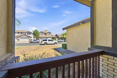  875 Seymour Way, Perris, CA 92571 - Photo 7